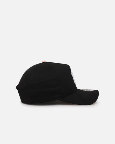 New Era New York Yankees 'Pink Satin Hearts 2.0' 9FORTY A-Frame Snapback Black/Pink